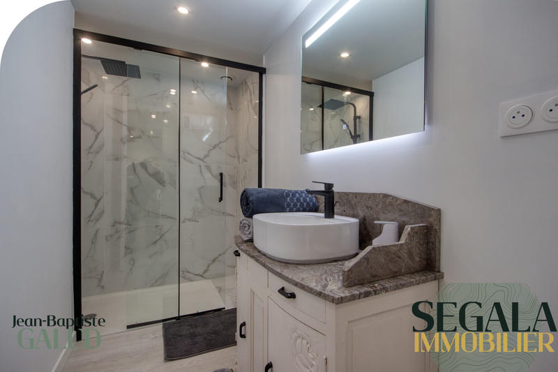 Maison - 148 m² - 6 pièces