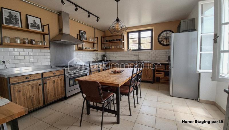 Maison - 210 m² - 7 pièces