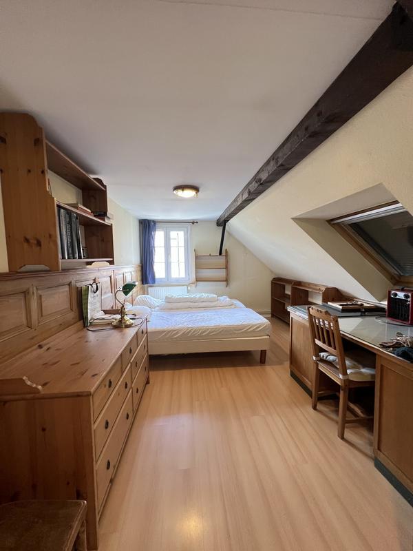 Maison - 541 m² - 22 pièces