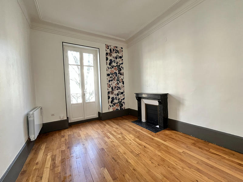 Bureau - 55 m² - 4 pièces