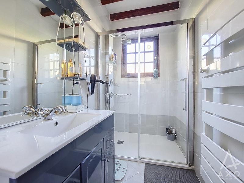 Maison en pierre - 112 m² - 4 pièces