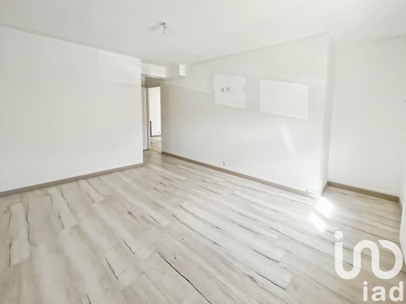 Maison - 97 m² - 6 pièces