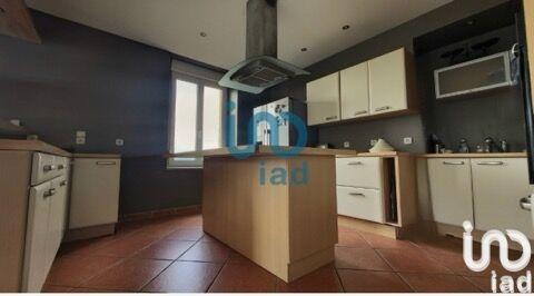 Maison - 221 m² - 6 pièces