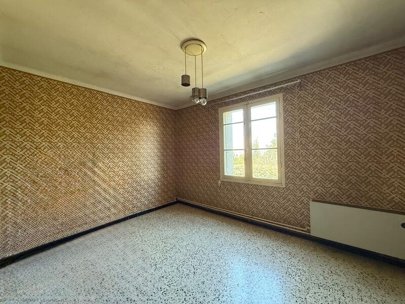 Maison - 93 m² - 4 pièces