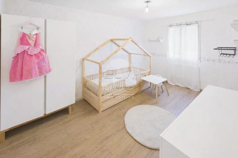 Maison - 91 m² - 4 pièces