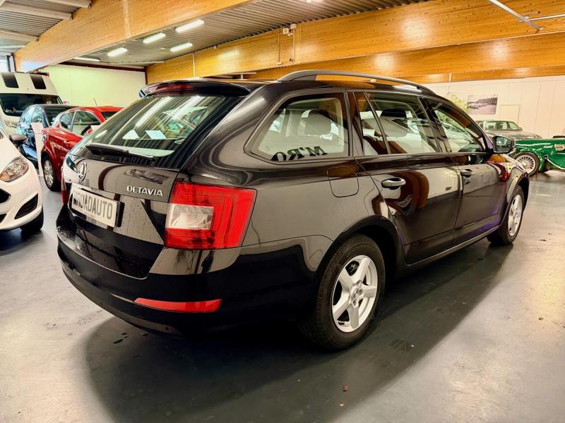 Skoda Octavia Combi 1.2tsi 105ch - 1ere Main