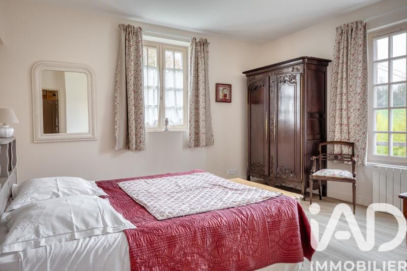 Maison - 441 m² - 12 pièces