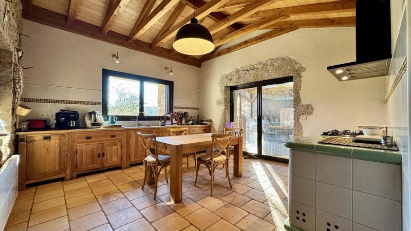 Maison - 130 m² - 3 pièces