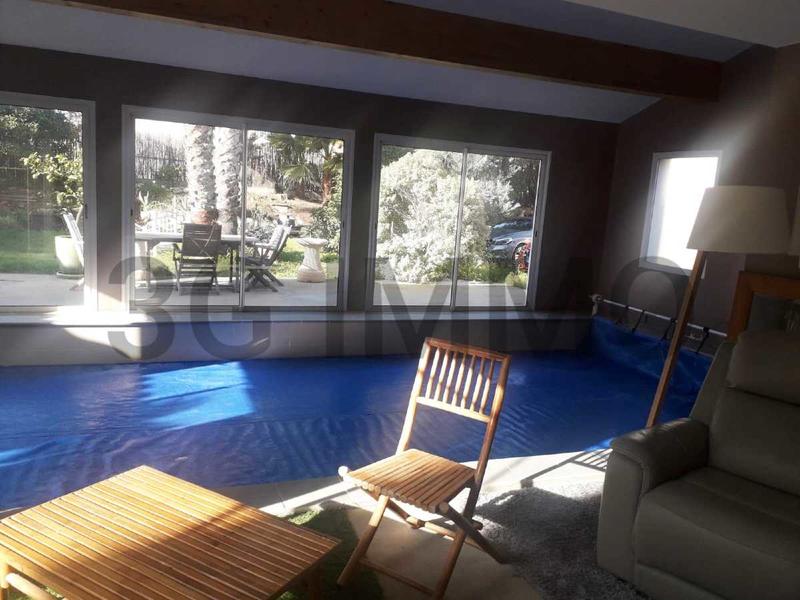 Mas - 220 m² - 7 pièces