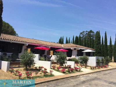 Propriété - 412 m² - 14 pièces