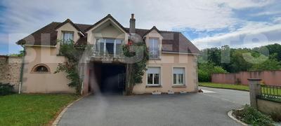 Maison bourgeoise - 234 m² - 8 pièces