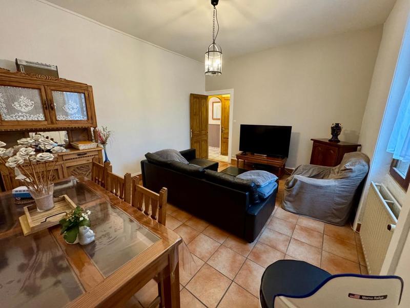 Appartement - 93 m² - 4 pièces