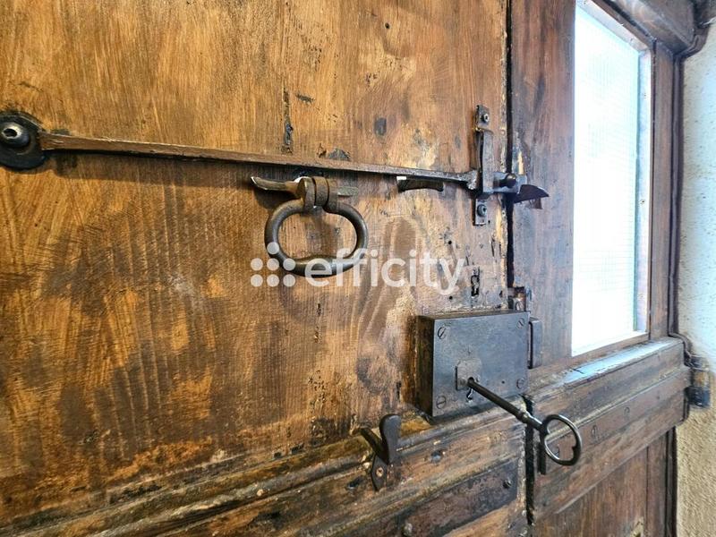 Maison - 141 m² - 5 pièces