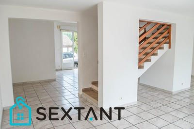 Appartement - 107 m² - 4 pièces