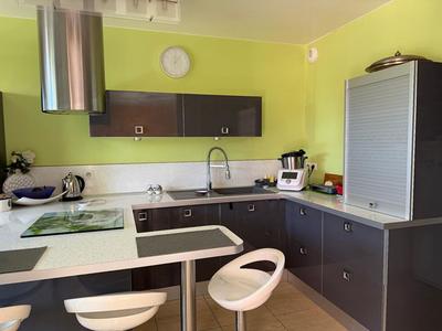 Appartement - 82 m² - 3 pièces