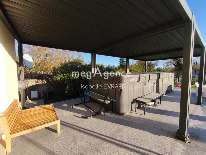 Maison - 138 m² - 7 pièces