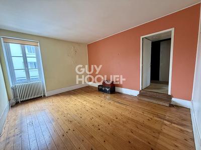 Local commercial - 200 m² - 7 pièces