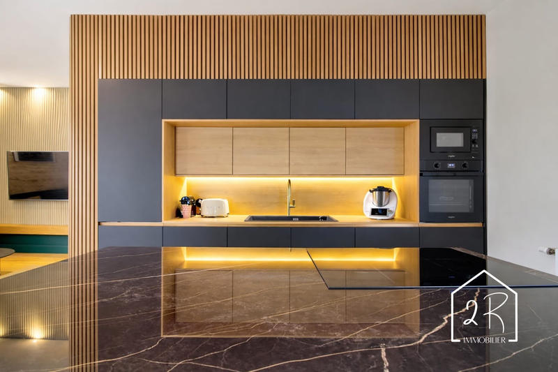 Appartement - 92 m² - 4 pièces