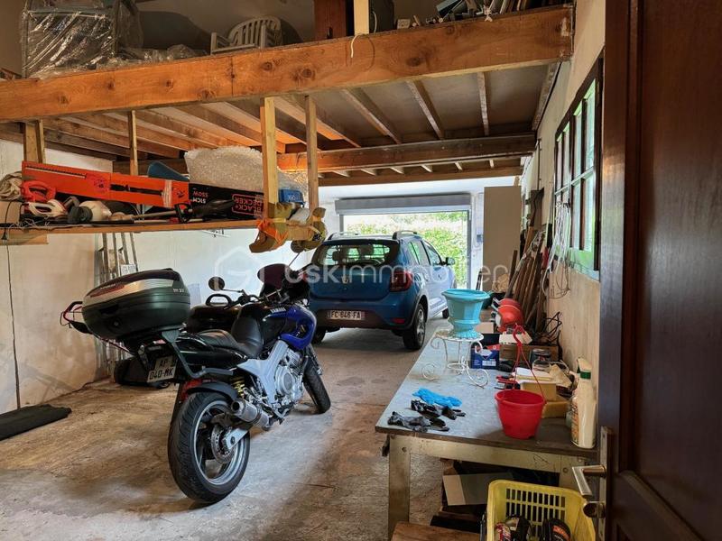 Maison - 135 m² - 6 pièces