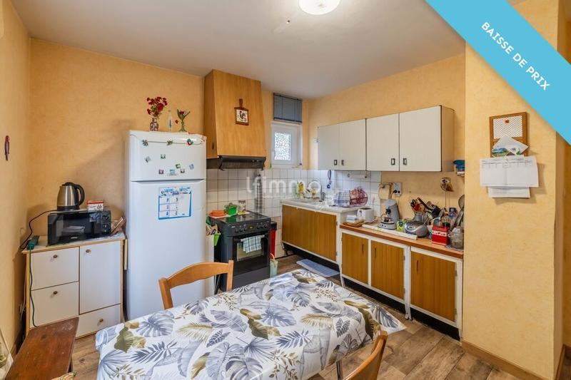 Maison - 180 m² - 7 pièces