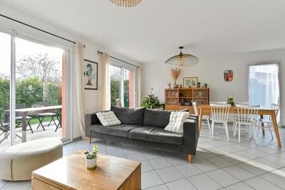 Maison - 105 m² - 5 pièces