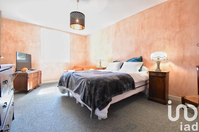 Maison - 180 m² - 6 pièces