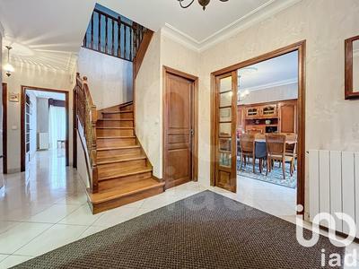 Maison - 190 m² - 7 pièces