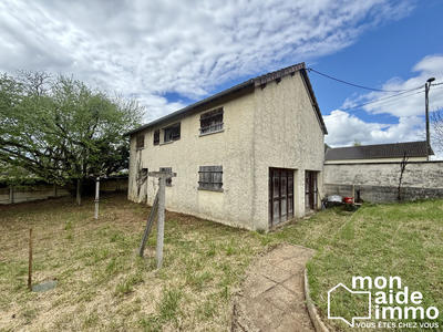 Maison - 355 m² - 10 pièces