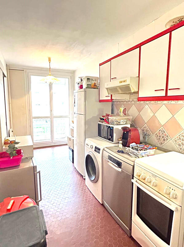 Appartement - 81 m² - 4 pièces