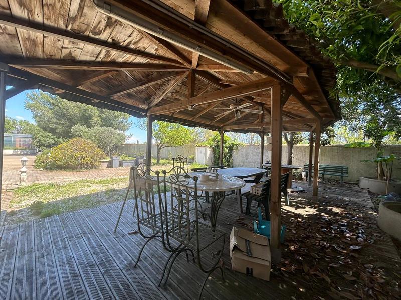 Maison - 300 m² - 9 pièces