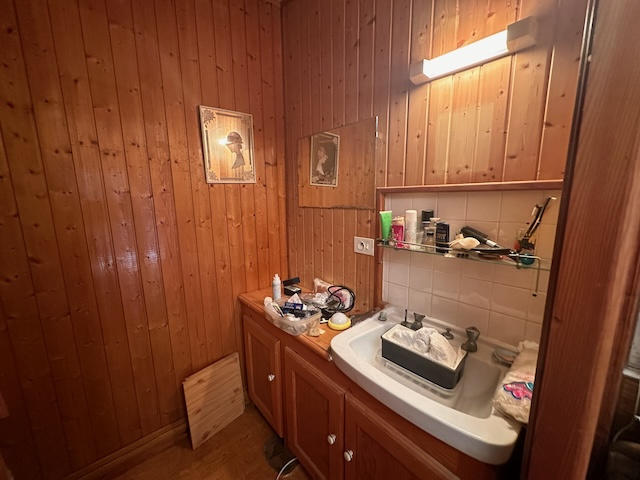 Maison - 280 m² - 10 pièces