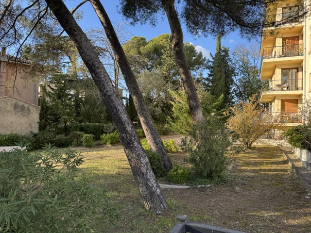 Appartement - 86 m² - 4 pièces