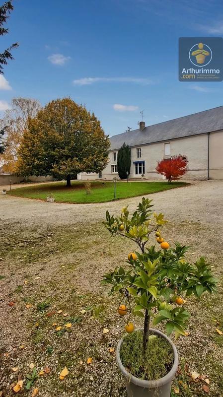 Maison - 223 m² - 9 pièces