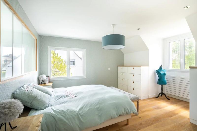 Maison - 195 m² - 7 pièces