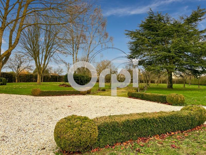 Propriété - 236 m² - 6 pièces