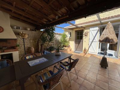 Maison - 121 m² - 5 pièces