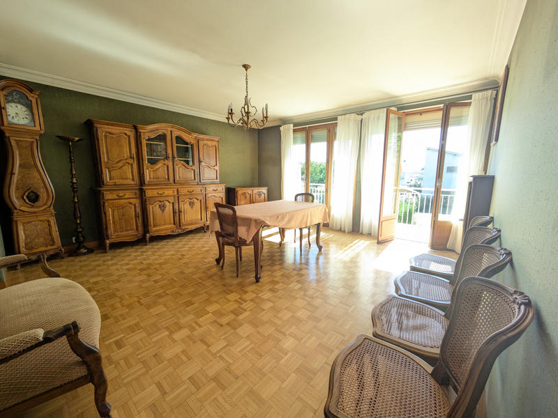 Maison - 125 m² - 8 pièces