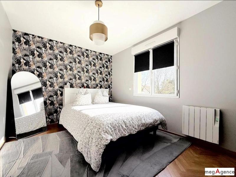 Maison - 203 m² - 7 pièces