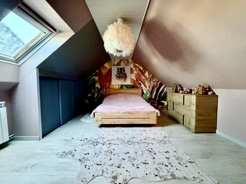 Maison - 140 m² - 6 pièces