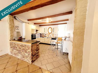 Maison - 104 m² - 4 pièces