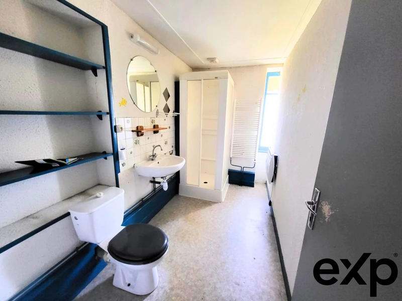 Maison traditionnelle - 150 m² - 6 pièces