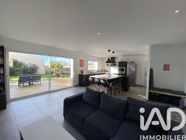 Maison - 95 m² - 4 pièces