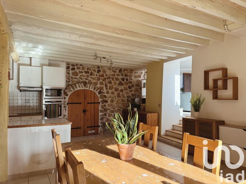 Maison - 155 m² - 6 pièces