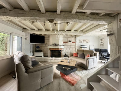 Maison - 205 m² - 4 pièces