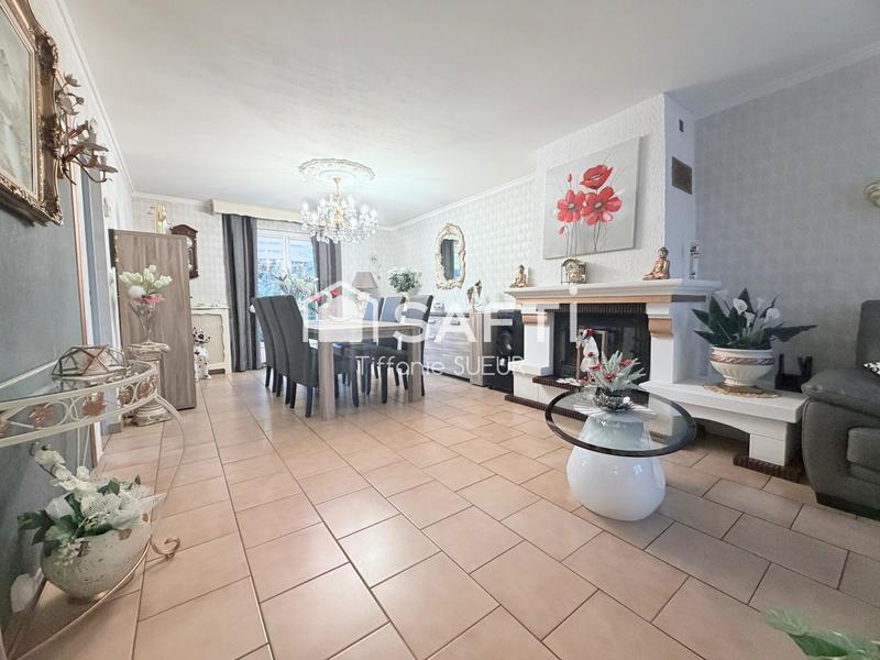 Maison - 97 m² - 5 pièces