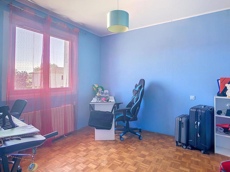 Maison traditionnelle - 141 m² - 5 pièces