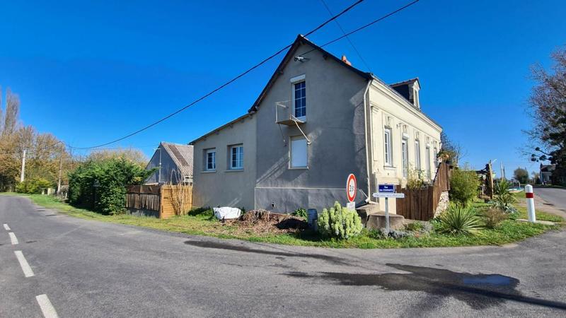 Maison - 570 m² - 6 pièces