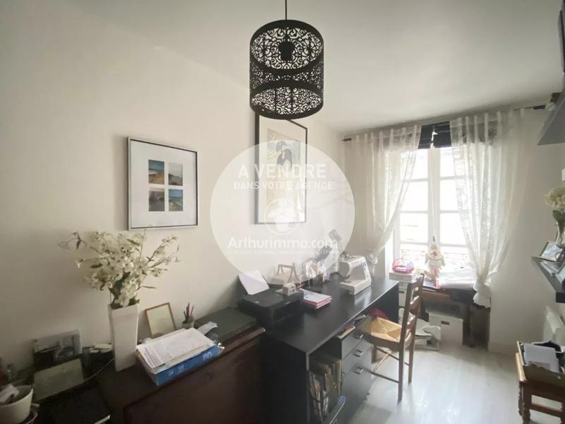 Maison - 228 m² - 8 pièces