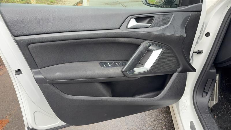 Peugeot 308 II 1.2 PureTech 110 Style