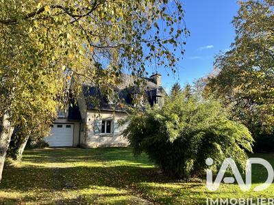 Maison - 185 m² - 7 pièces